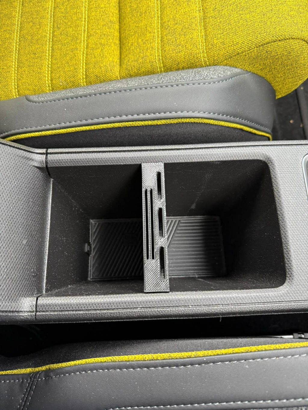 Renault 4 and 5 E-Tech Centre Console Coin and Card Organiser