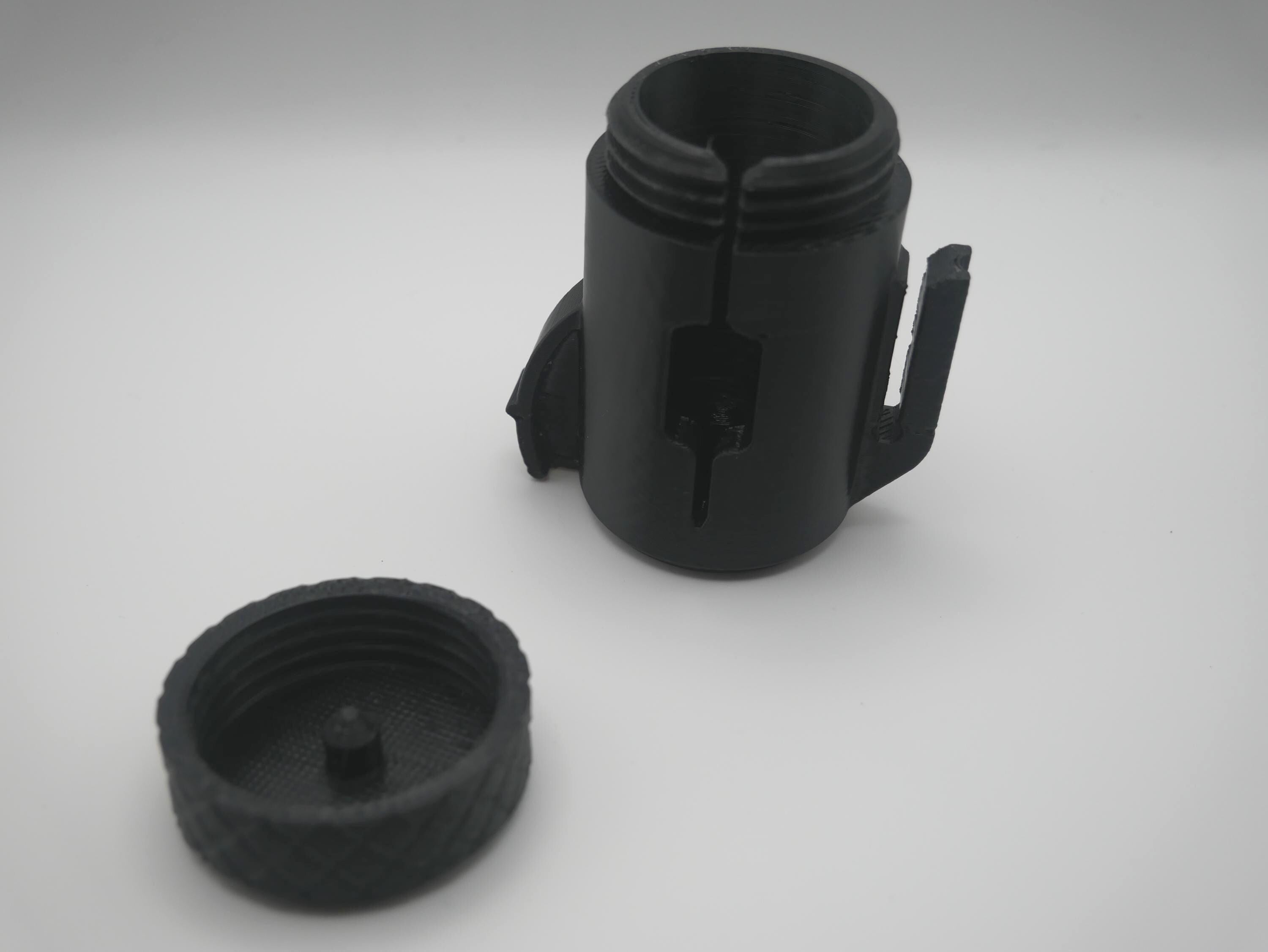Slimline Poo Bag Dispenser for Flexi Retractable Leads
