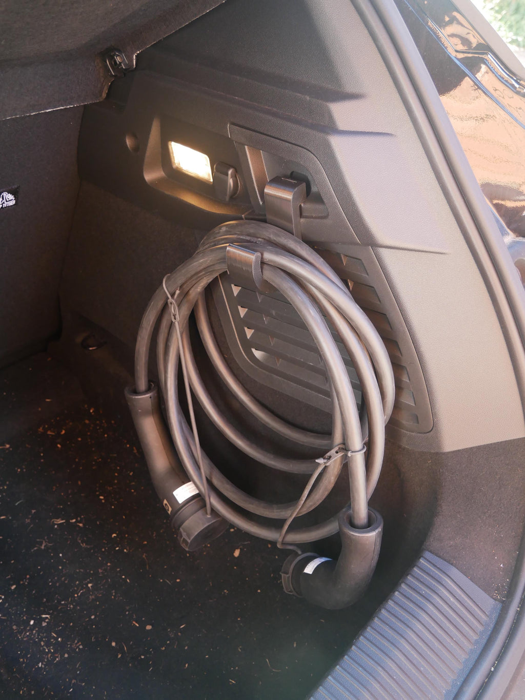 Renault Scenic/Megane E‑Tech Boot Hook | Luggage & Charging Cable Holder